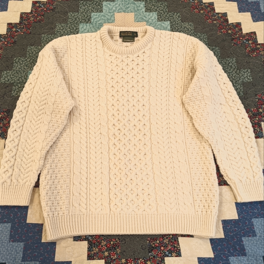 Blarney Wool 🦙 🇮🇪 🦙 Aran Fisherman's Sweater, 'Fionn' Crew Neck